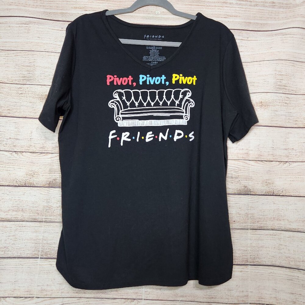NWOT Friends Pivot Pivot Pivot Licensed Adult T-Shirt Size 2X Black Colorful
